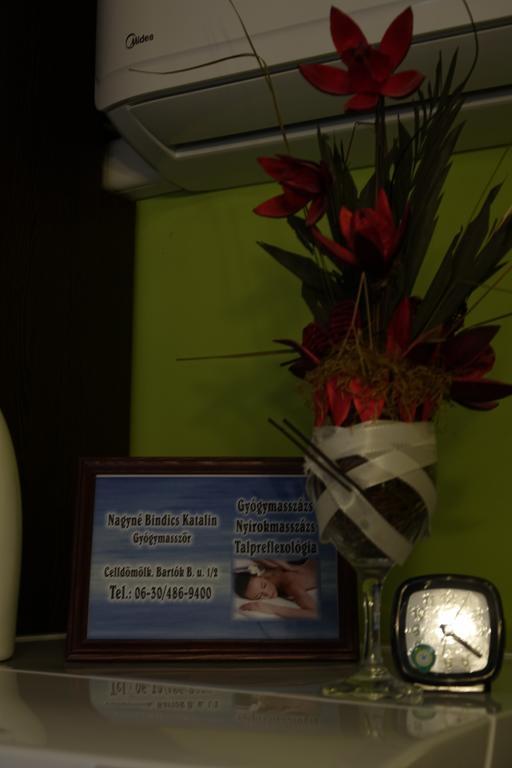 Mesteri Apartman Buitenkant foto